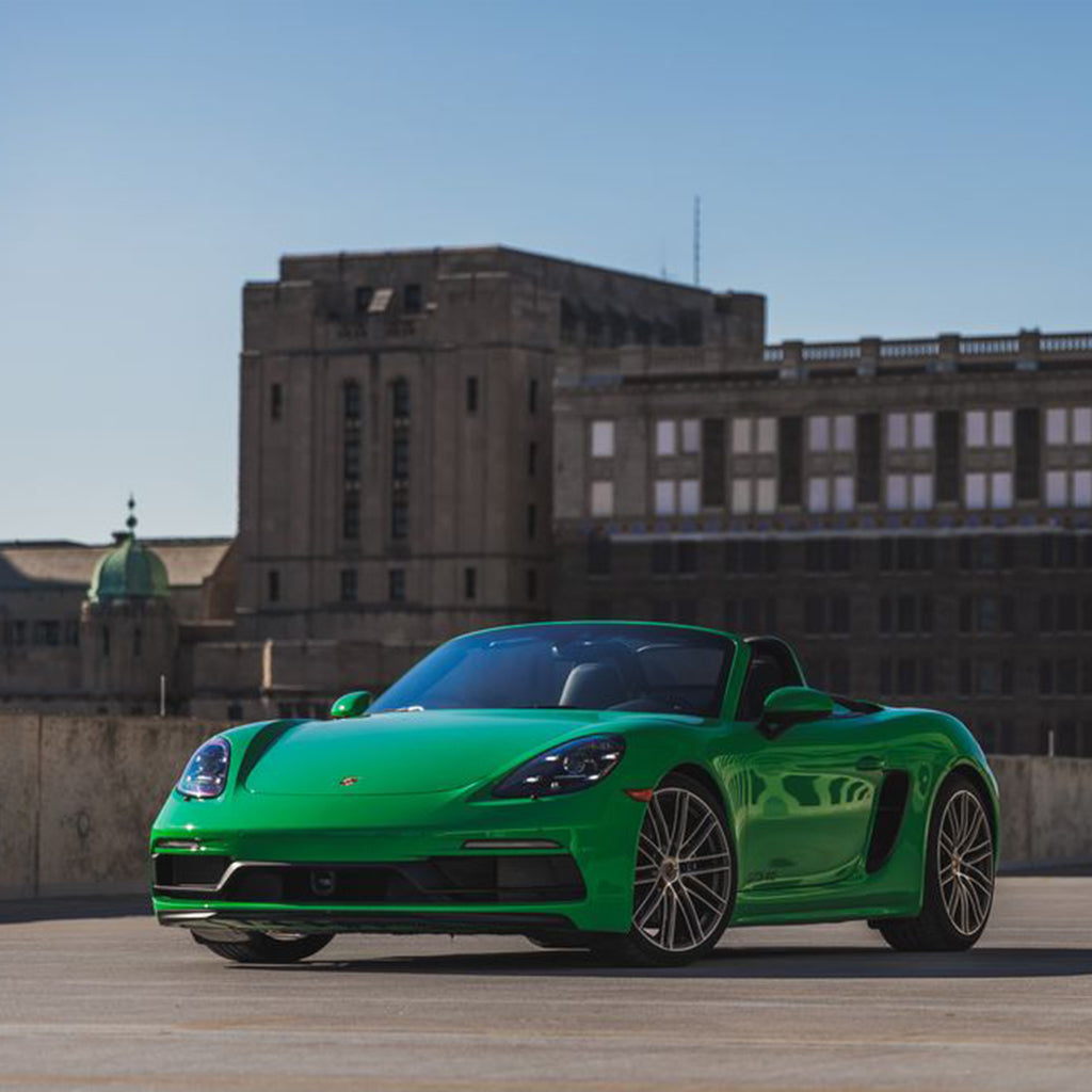 Rent Porsche Boxster in Dubai