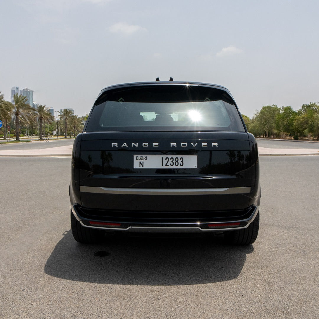 Rent Range Rover Vogue in Dubai